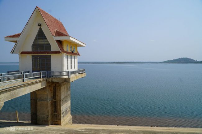 dong-ruong-can-kho-ben-thuy-loi-3-000-ty-dong