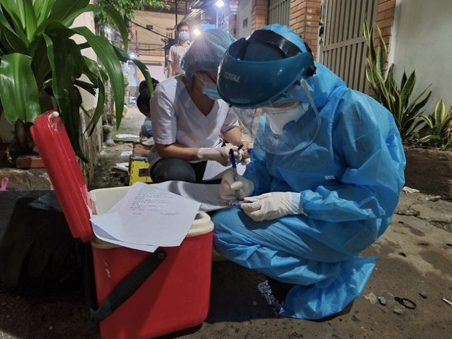 tphcm-phat-hien-them-10-nguoi-nghi-nhiem-ncov