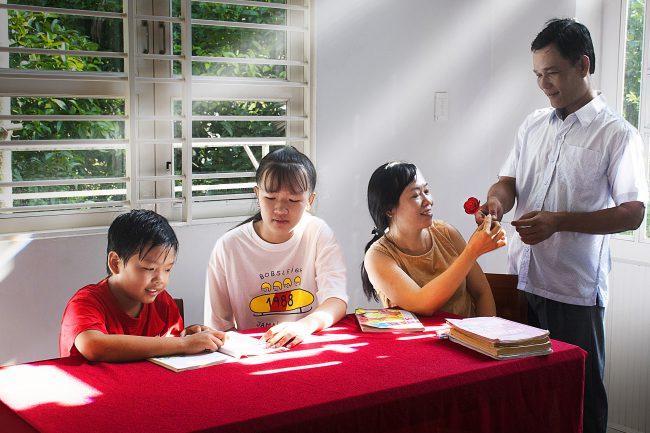 nhung-khoanh-khac-hanh-phuc