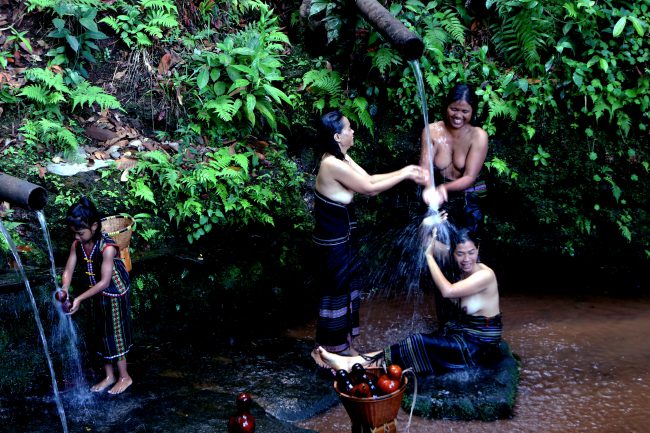 nhung-khoanh-khac-hanh-phuc