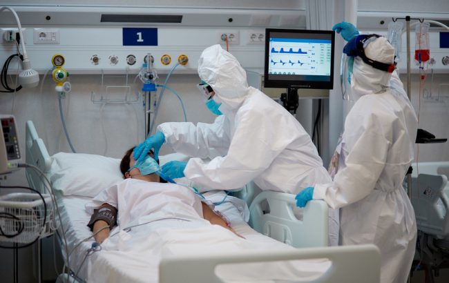 vi-sao-chung-ta-chua-the-song-chung-voi-covid-19