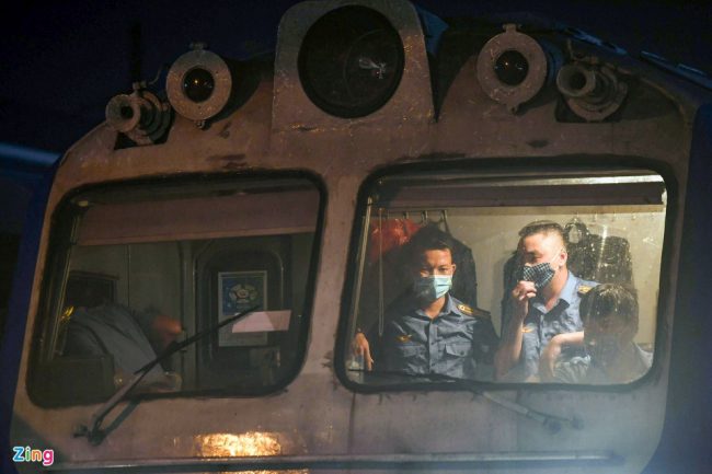 tau-hoa-ha-noi-tphcm-hoat-dong-tro-lai