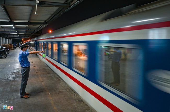 tau-hoa-ha-noi-tphcm-hoat-dong-tro-lai